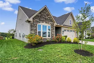 2083 Schmidt Dr, Beavercreek Twp, OH 45434 - Photo 4