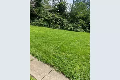 147 Laura Avenue, Dayton, OH 45405 - Photo 2