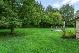 8695 Hide a Way Ln, Washington Twp, OH 45458 - Photo 4