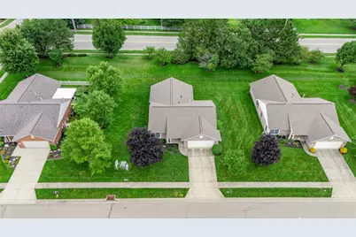 1892 Sulky Trail, Miamisburg, OH 45342 - Photo 2