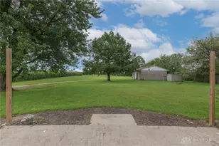 4845 Broadway Rd, Springfield, OH 45502 - Photo 30