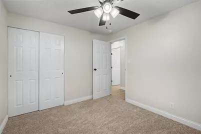 8215 Gibson Avenue, Fairborn, OH 45324 - Photo 24