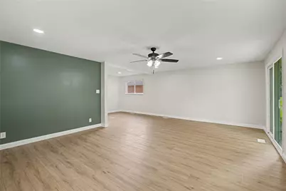 8215 Gibson Avenue, Fairborn, OH 45324 - Photo 14