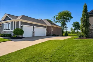 1233 Stallion Run, Beavercreek Twp, OH 45385 - Photo 2