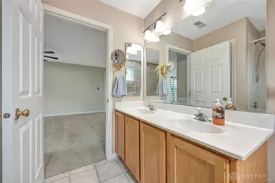 10057 Edgerton Drive, Miamisburg, OH 45342 - Photo 26