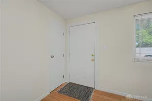 5214 Waverly St, Fairborn, OH 45324 - Photo 6