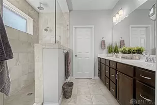 10047 Washington Gln Dr, Washington Twp, OH 45458 - Photo 32
