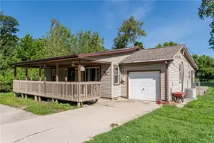 1 Hale Ln, Germantown, OH 45327 - Photo 2