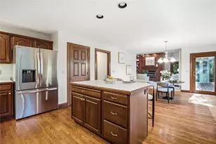 2535 S Creek Cir, Spring Valley Twp, OH 45370 - Photo 8