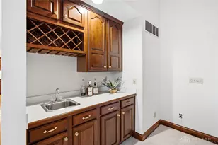 2535 S Creek Cir, Spring Valley Twp, OH 45370 - Photo 16