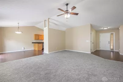 489 Preservation Street, Fairborn, OH 45324 - Photo 2