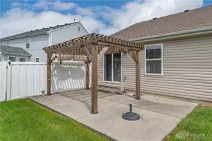 489 Preservation St, Fairborn, OH 45324 - Photo 32