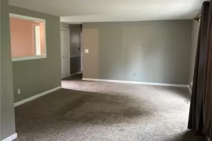 65 Blackstone Dr, Dayton, OH 45459 - Photo 2