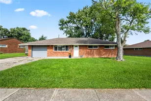 5717 Resik Dr, Huber Heights, OH 45424 - Photo 2