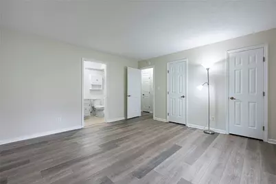 1621 Silver Lake Drive, Washington Twp, OH 45458 - Photo 16