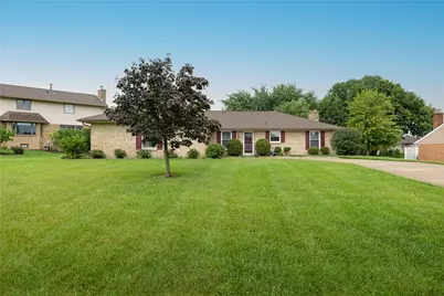 1621 Silver Lake Drive, Washington Twp, OH 45458 - Photo 14