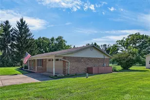 201 Brookside Dr, New Carlisle, OH 45344 - Photo 38