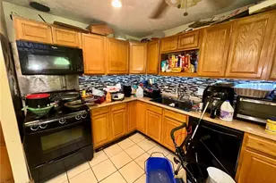 1043 Rossiter Dr, Dayton, OH 45417 - Photo 4