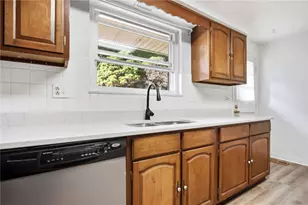 1032 Hyde Park Dr, Centerville, OH 45429 - Photo 12