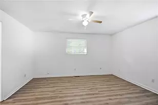 1032 Hyde Park Dr, Centerville, OH 45429 - Photo 16