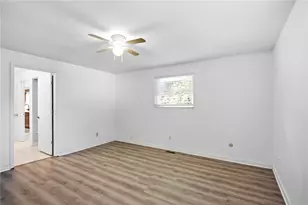 1032 Hyde Park Dr, Centerville, OH 45429 - Photo 16