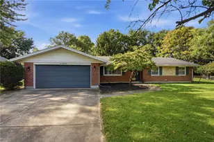 1032 Hyde Park Dr, Centerville, OH 45429 - Photo 2