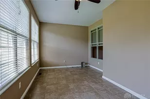 6016 Oak Ridge Dr, Huber Heights, OH 45424 - Photo 10