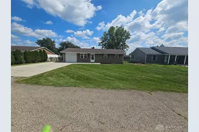 4669 Caudill Street, Lewisburg, OH 45338 - Photo 2