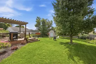 102 Cabernet Dr, Englewood, OH 45322 - Photo 36