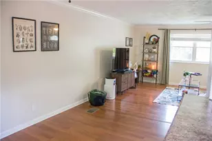 614 Maple Hill Dr, Dayton, OH 45449 - Photo 8