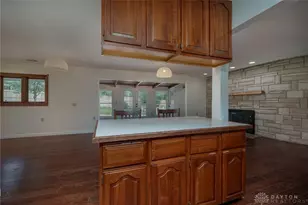 5284 Bittersweet Dr, Washington Twp, OH 45429 - Photo 10