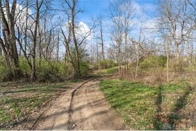 2425 Middleboro Road, Washington Twp, OH 45113 - Photo 18