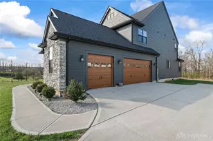 2425 Middleboro Rd, Washington Twp, OH 45113 - Photo 20
