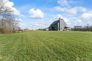 2425 Middleboro Rd, Washington Twp, OH 45113 - Photo 10