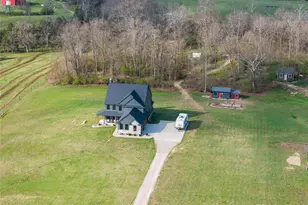 2425 Middleboro Rd, Washington Twp, OH 45113 - Photo 2