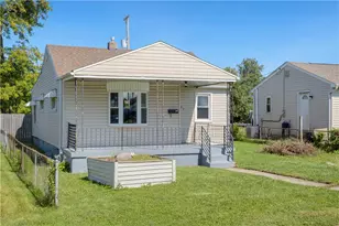 2531 Ontario Ave, Harrison Twp, OH 45414 - Photo 2