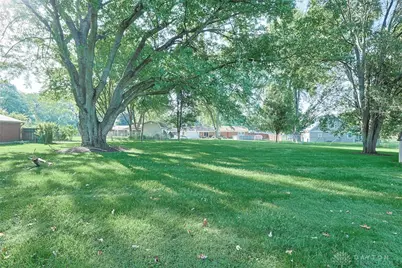 1593 Kensington Drive, Bellbrook, OH 45305 - Photo 30