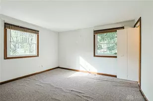 1593 Kensington Dr, Bellbrook, OH 45305 - Photo 18