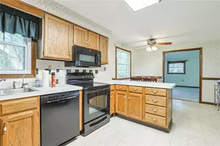 1593 Kensington Dr, Bellbrook, OH 45305 - Photo 16