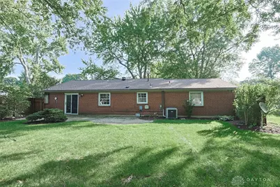 1593 Kensington Drive, Bellbrook, OH 45305 - Photo 32