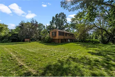 7330 Silver Lane, Butler Twp, OH 45414 - Photo 10