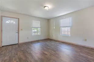 1920 Rustic Rd, Dayton, OH 45406 - Photo 4