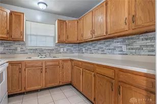 1920 Rustic Rd, Dayton, OH 45406 - Photo 8