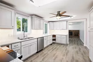 4216 White Hawk Ct, Beavercreek, OH 45430 - Photo 10