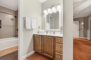 2351 Wellington Ln, Beavercreek Twp, OH 45385 - Photo 50