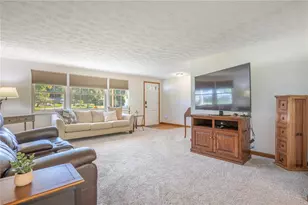 4775 Bonnie Rd, Dayton, OH 45440 - Photo 2