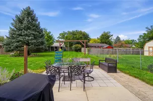 8353 Schoolgate Dr, Huber Heights, OH 45424 - Photo 24