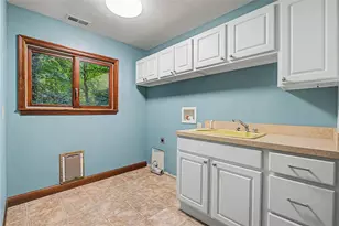195 Colonial Ln, Dayton, OH 45429 - Photo 30