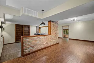 195 Colonial Ln, Dayton, OH 45429 - Photo 46