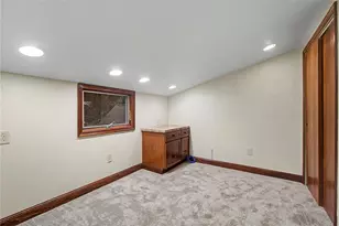 195 Colonial Ln, Dayton, OH 45429 - Photo 44